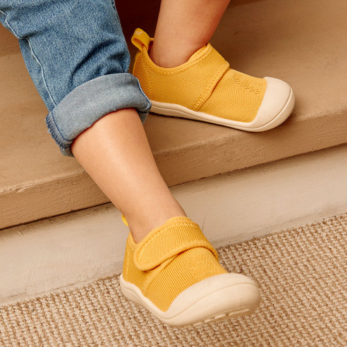 Attipas Knit Sneakers Mustard