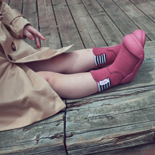 BUCIKI DLA DZIECI ATTIPAS RAINBOOTS RED