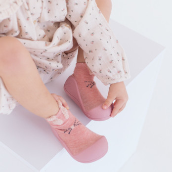 BUCIKI-DLA-DZIEWCZYNKI-ATTIPAS-RABBIT-PINK 2