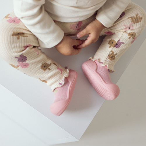 Attipas Tulip Pink - buty barefoot z bambusową skarpetką