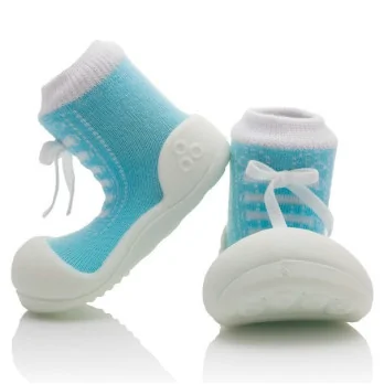buciki niemowlęce dziecięce dziewczęce chłopięce błękitne Sneakers Sky