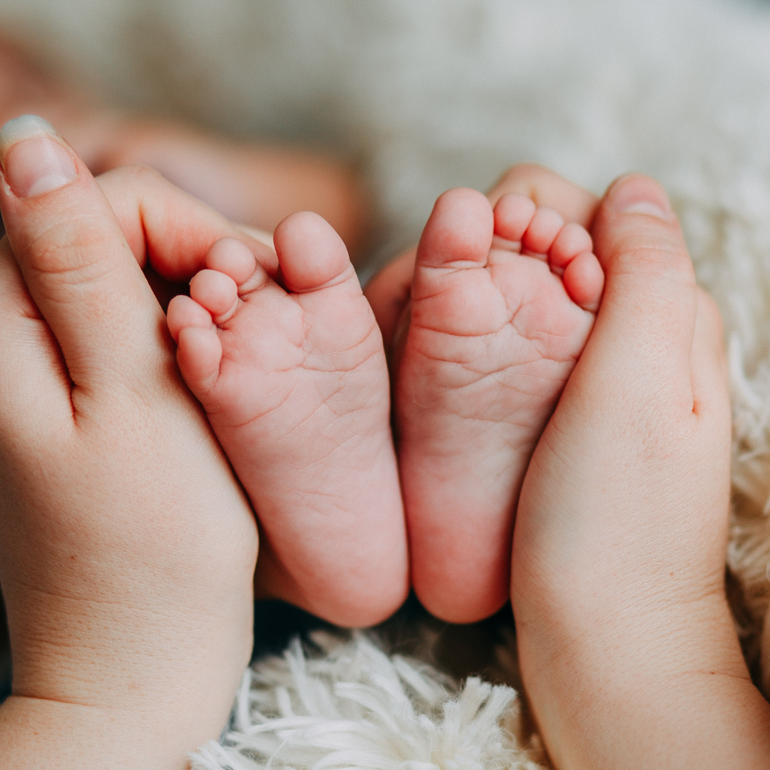 kontrola rozmiaru stóp dziecka